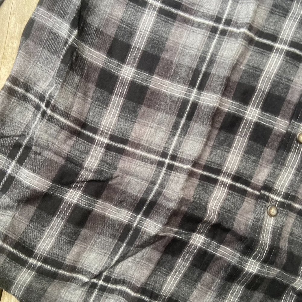 ** VINTAGE PTOWNCRAFT BUTTON DOWN PLAID FLANNEL NWT Black White Gray XL - Picture 10 of 10